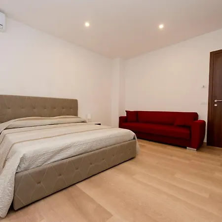 Holiday home Casetta Silu' *