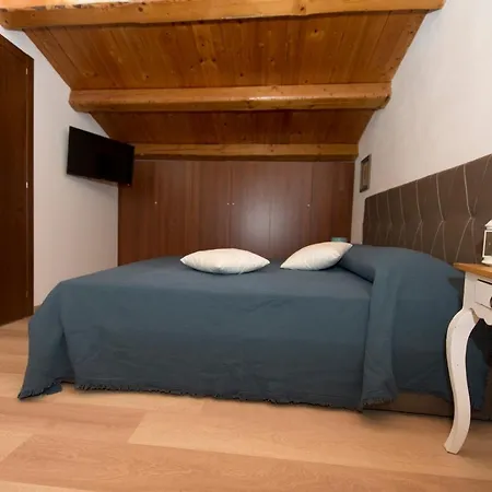 Casetta Silu' Holiday home *